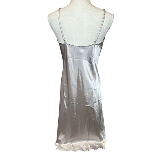 Bebe Women’s Satin Cowl Neck Slip Midi Dress Silver Fairy Size Large - Picture 8 of 9